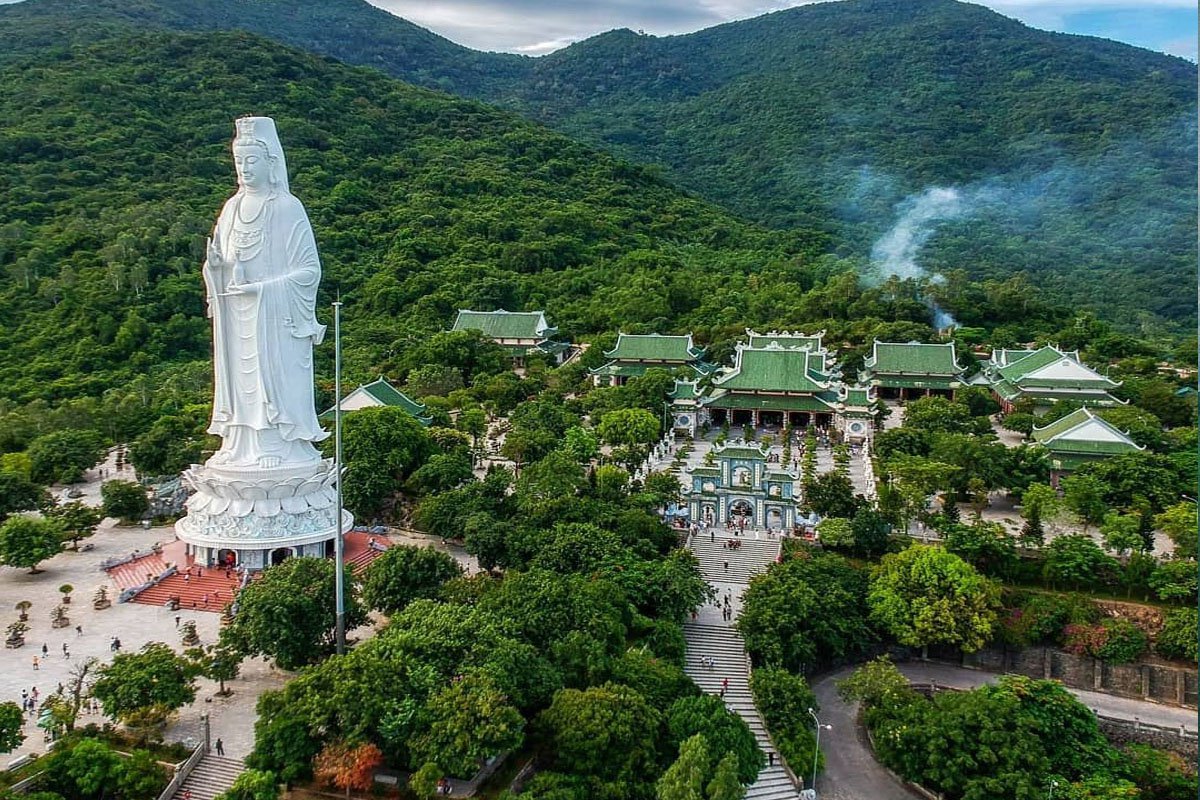 Những lưu ý khi tham quan, chiêm bái ở chùa